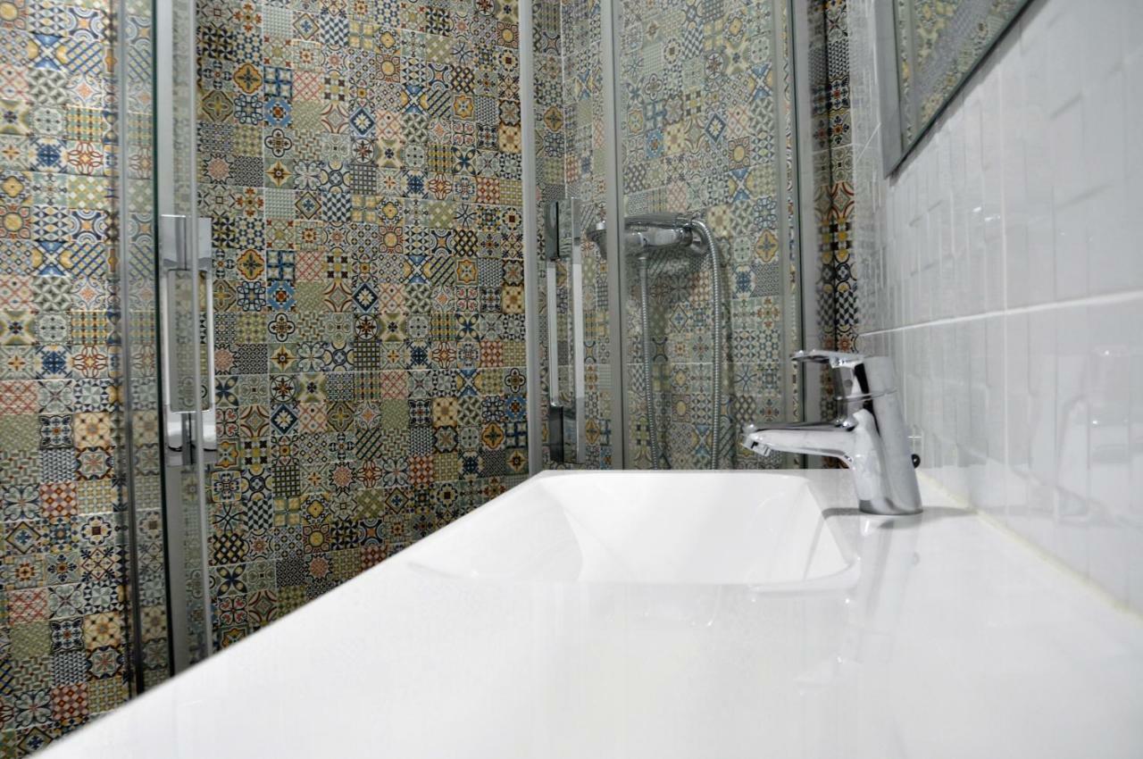 Www Goyahospitales Es Apartment Leon Luaran gambar